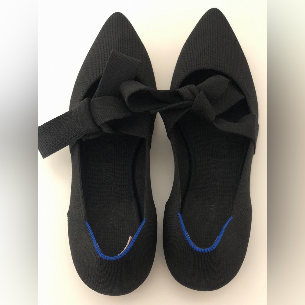 Black Rothy’s Mary Janes Size 8